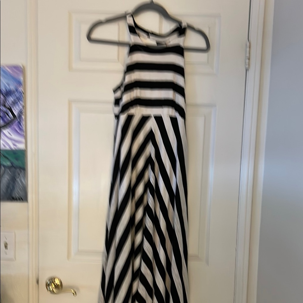 Sleeves dress